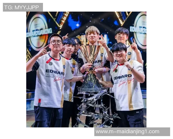 深度解析EDG在和平精英S15电竞总决赛中的盯防策略与战术布局 深度解析EDG在和平精英S15电竞总决赛中的盯防策略与战术布局